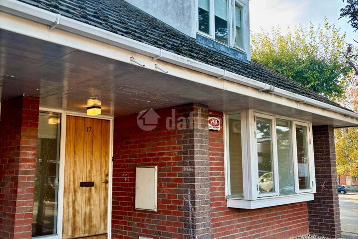 17 Knightsbridge, Castle Avenue, Clontarf, Co. Dublin