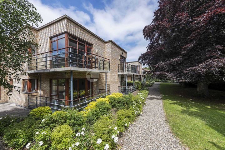 William Palliser House, Loreto Abbey, Grange Road