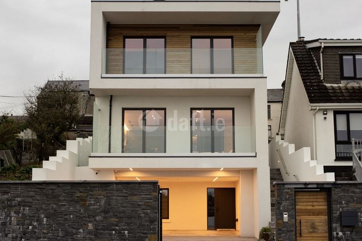 18 Lough Atalia Road, Galway, Galway City Centre