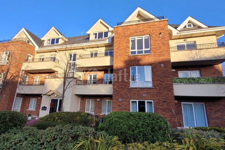 30 Ballintyre Demesne, Dublin 16, Ballinteer, Dublin 16