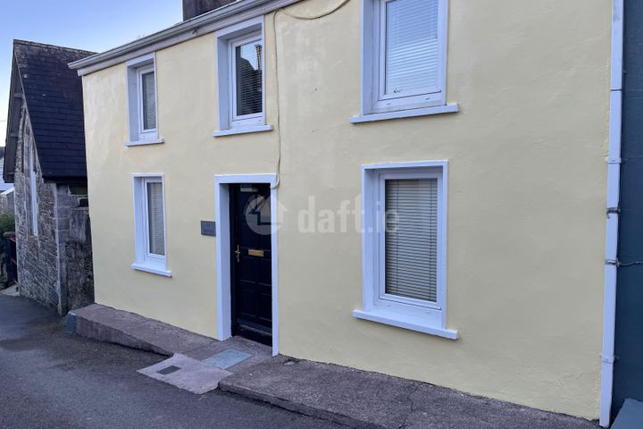 An Grianán, 2 Higher O'Connell Street, Kinsale, Co, Kinsale, Co. Cork