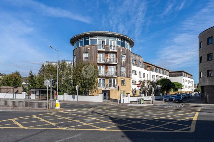 Lansdowne Valley Apartments