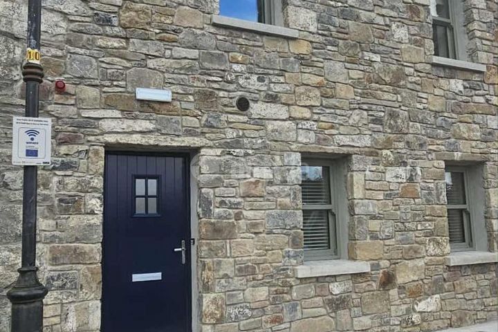 Meddlicott Street, Newport, Newport, Co. Mayo