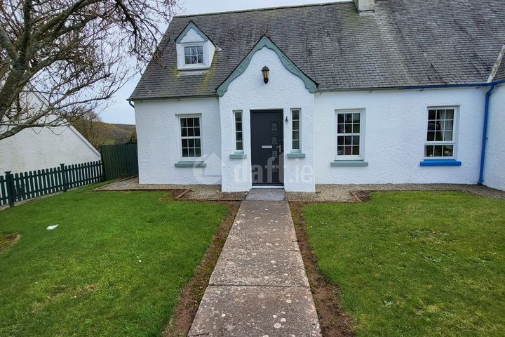 42 Bayview, Killea Road, Dunmore East, Co. Waterford