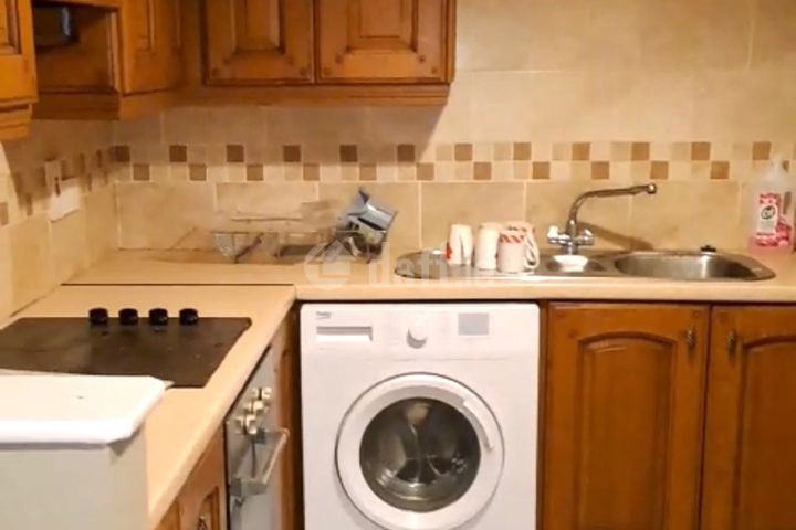 Mari Mina, Kickham Street, Mullinahone, Thurles, C, Mullinahone, Co. Tipperary