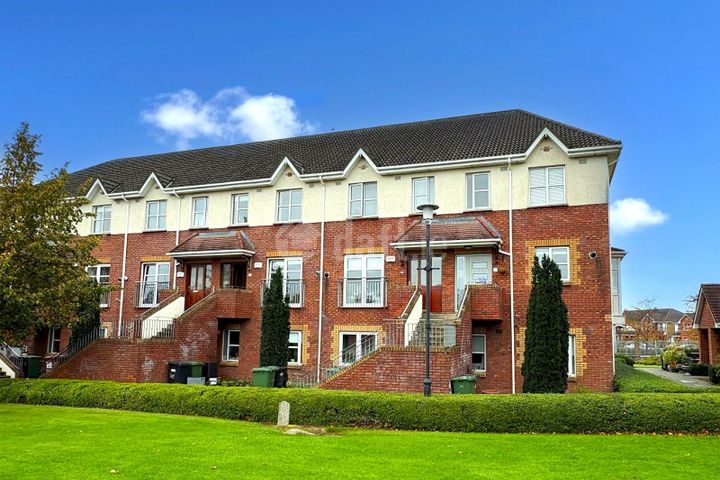 78 Boroimhe Cherry, Swords, Swords, Co. Dublin