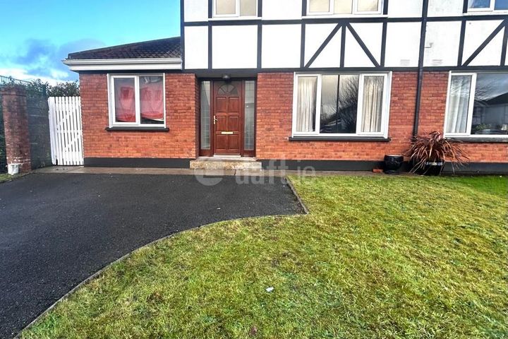 The Hawthorns, Limerick Road, Ennis, Co. Clare