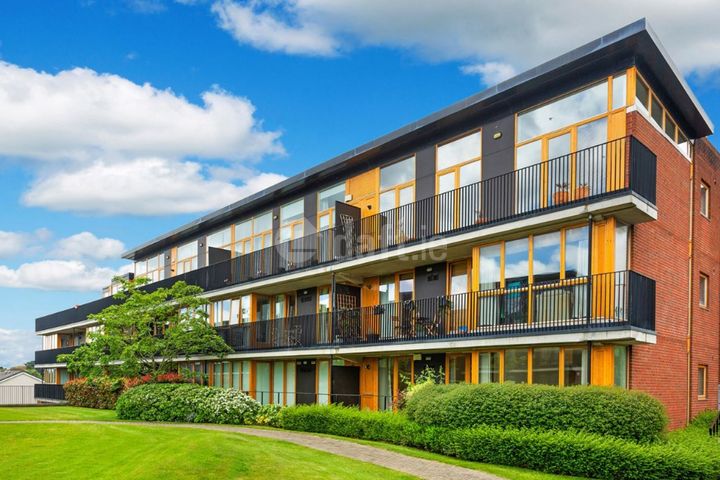 Apt 3, Addison Hall, Addison Avenue, D11 KF84, Glasnevin, Dublin 11