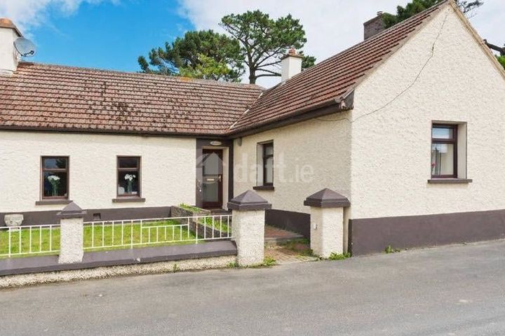 Mountview, Seamount Road, Malahide, Co. Dublin