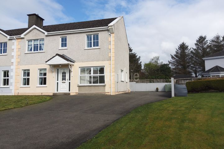 8 Meadow Hill Kiltoy, Letterkenny, Co. Donegal