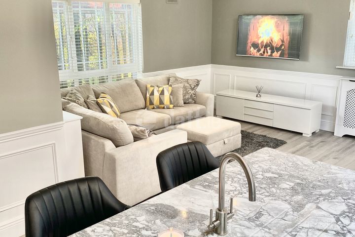 63A tynanhall Avenue kingswood , Kingswood, Dublin 24