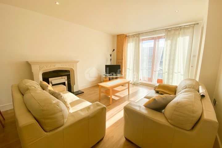 Carmanhall Court, Burton Hall Road, Sandyford, Dublin 18