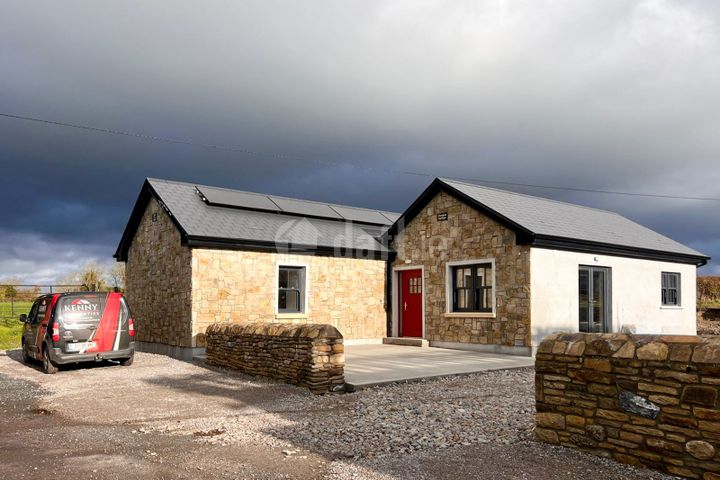 Clonlyon, Castlecuffe, Co. Laois