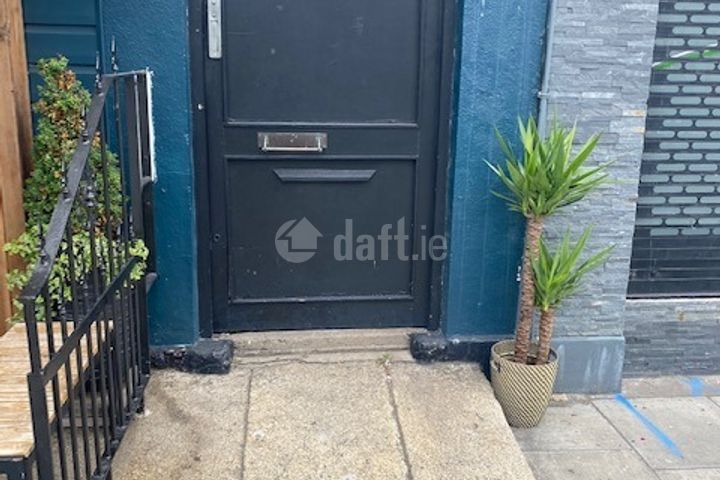 66B Pearse Street, Dublin 2