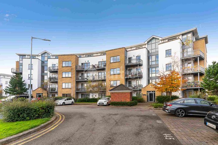 Swift Hall, Collegewood, Castleknock, Dublin 15