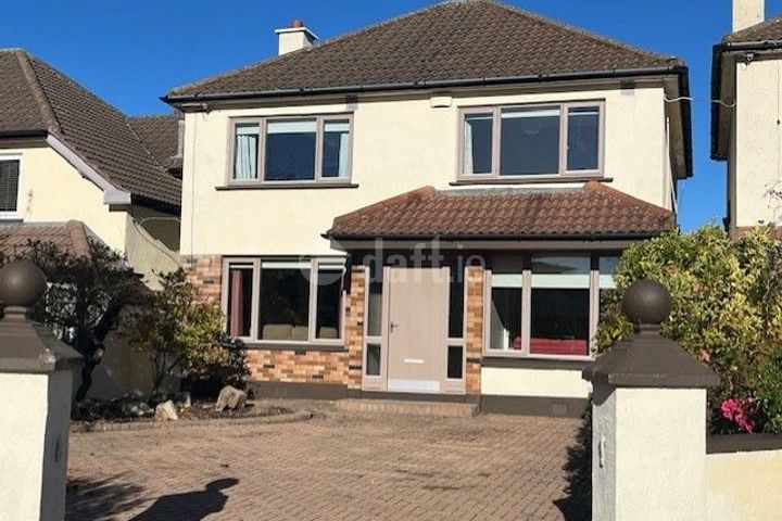 27 Wesley Lawns, Dundrum, Dublin 16, Ballinteer, Dublin 16