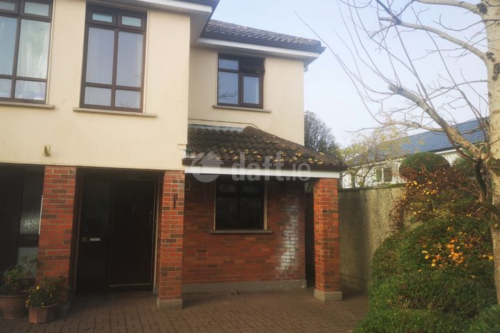 5 Fort-Eyre Mews, Maunsells Road, Taylor's Hill, Co. Galway