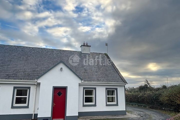 Tulla, Co. Clare, Tulla, Co. Clare