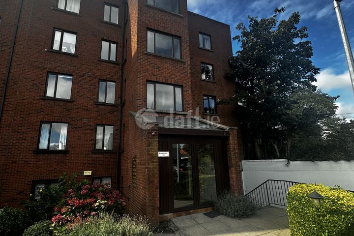 Apartment 5, Crescent House, Clontarf, Dublin 3