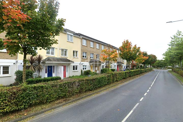 Rathmore Village, Tyrrelstown, Dublin 15
