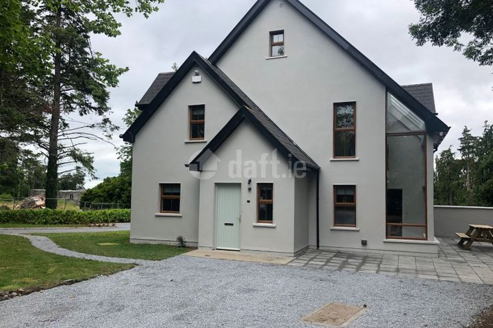 Old Court Cottages, Terryglass, Terryglass, Co. Tipperary