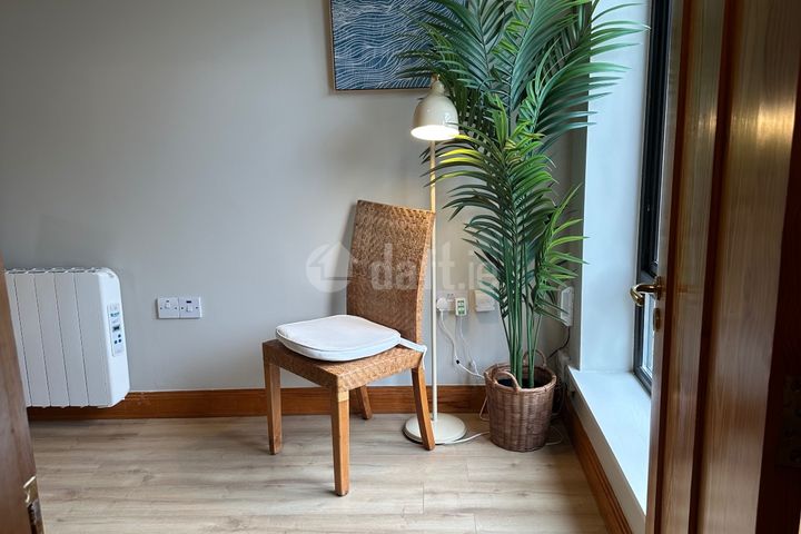 Short-Term 6-Month Let – Modern 2-Bed Apartment with Garden | €2,600/month (All Bills Included) Mullán Mór, Tuam Road, Co. Galway