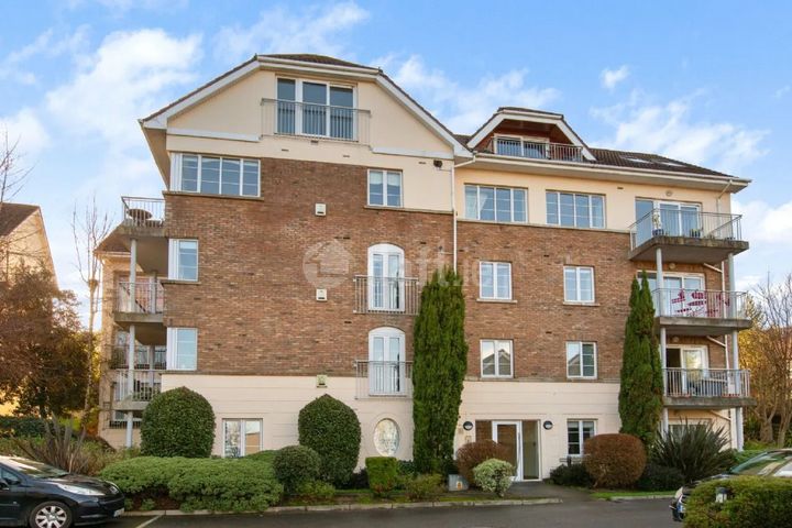 Apartment 2, Meadow Court, Stepaside Park, Dublin , Stepaside, Dublin 18