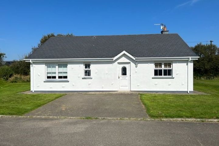  Castlegardens, Saint Helen's Village, Rosslare Harbour, Rosslare Strand, Co. Wexford