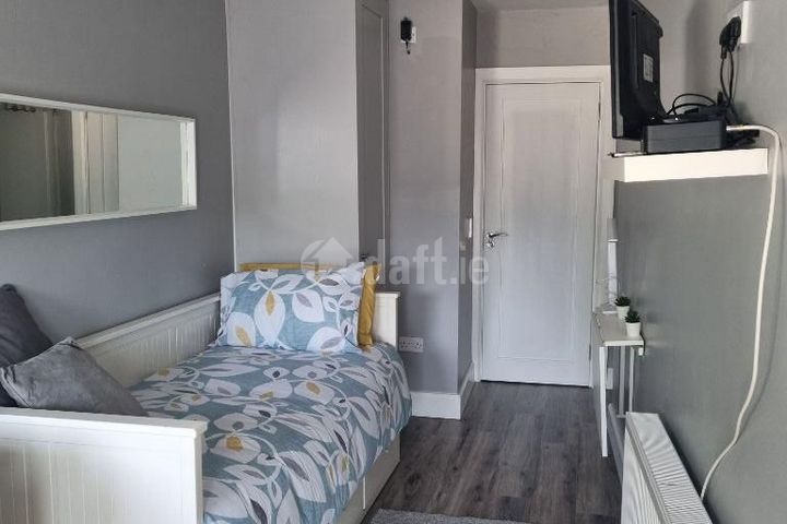 Sillogue Neighbour Centre, Glasnevin, Dublin 11