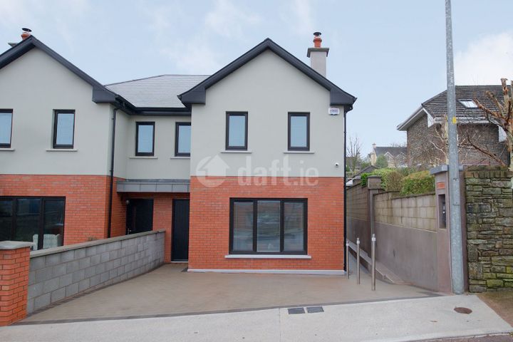 Rusheen, Ardcairn, Ballintemple, Co. Cork