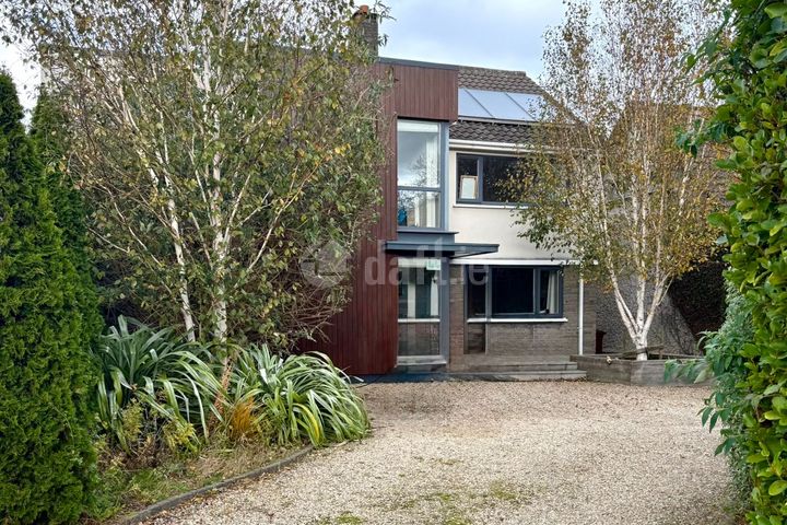 44 Waltham Terrace, Blackrock, Co. Dublin