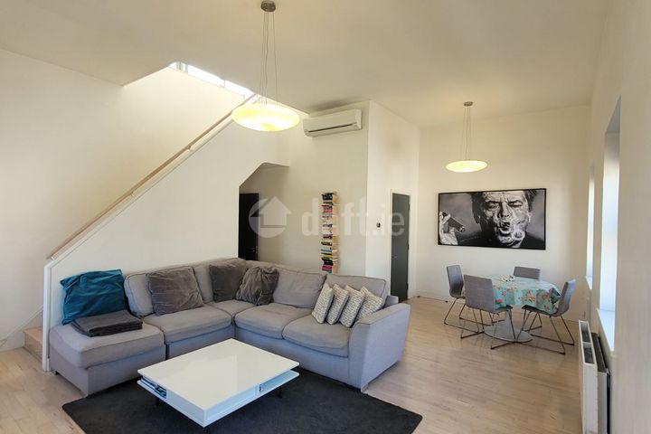 Apartment 1, 30 Essex Street East, Temple Bar, Dublin 2