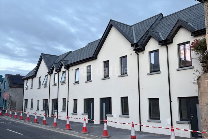 1-6 Emmett Place Nenagh, Nenagh, Co. Tipperary
