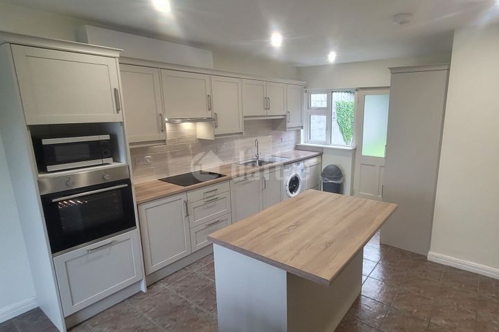 Manor Village Westport Road Castlebar , Castlebar, Co. Mayo