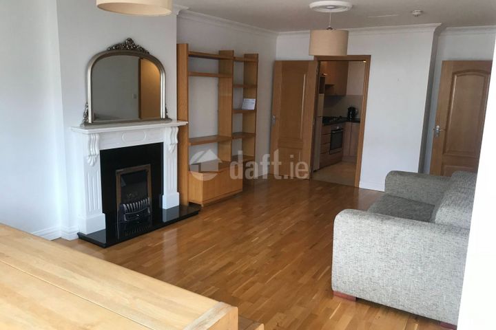 Goldsmith Hall, Collegewood, Castleknock, Dublin 1, Castleknock, Dublin 15