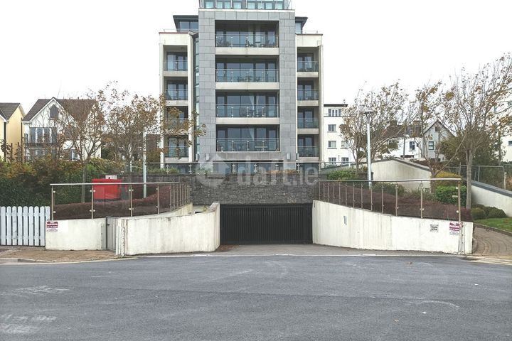Apartment 15 , Croit Na Mara, Quincentennial Drive, Galway City Centre