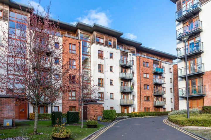 Apartment  Block 5, Parklands