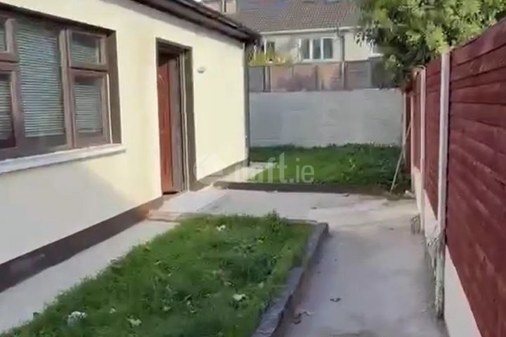 19 Liffey Crescent, Liffey Valley Park, Lucan, Lucan, Co. Dublin