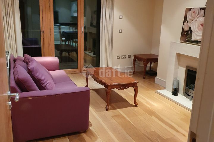 Hawthorn House Farmleigh Wood, Castleknock, Dublin 15