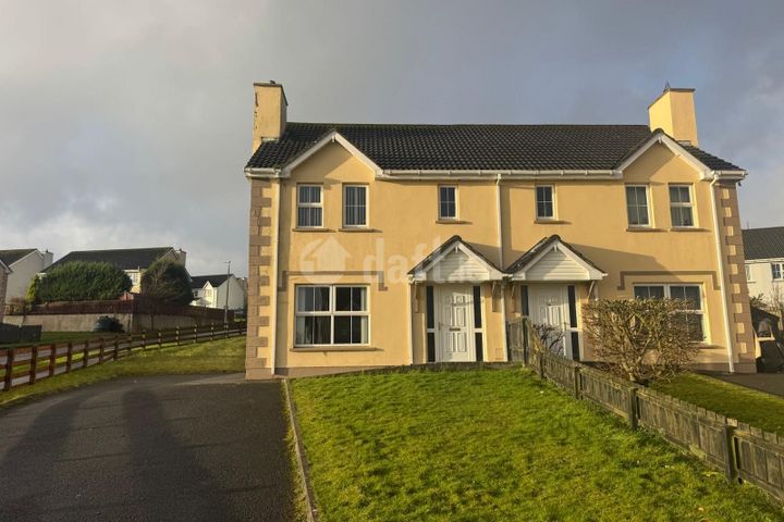 53 Gleann Tain Manor, Carnamuggagh Upper, Letterkenny, Co. Donegal