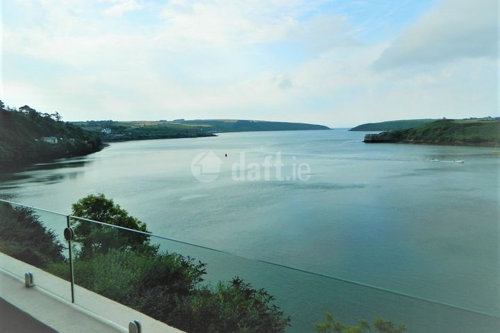 12A Ardbrack Heights, Kinsale, Co. Cork