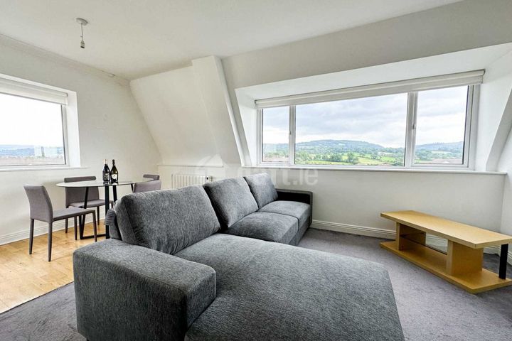 Carrigmore Crescent
