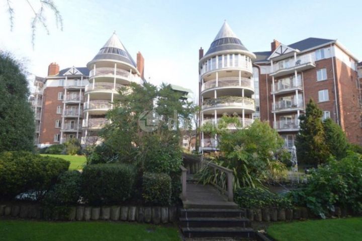 190 The Sweepstakes, Ballsbridge, Dublin 4