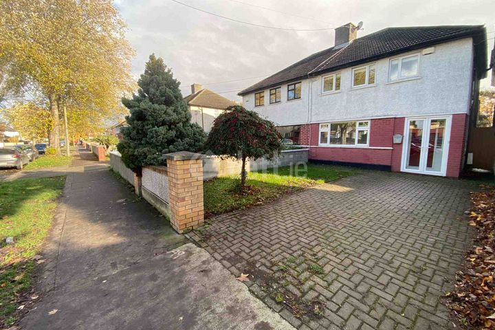 Shanowen Avenue, Santry , Dublin 9, Ballymun, Dublin 9