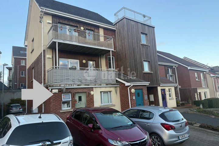 74 Cluain Shee, Aiken's Village, Stepaside, Dublin 18