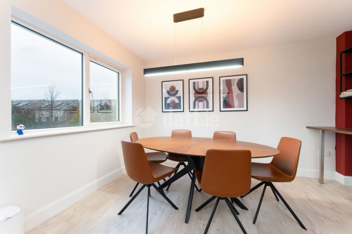 19 Stonebridge Wood, Dublin 18, Loughlinstown, Co. Dublin