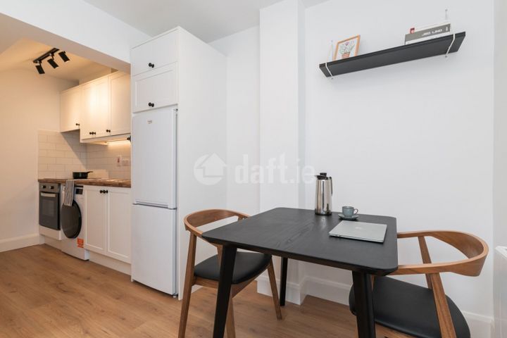 Flat 9, 21 Castlewood Avenue, Rathmines, Dublin 6