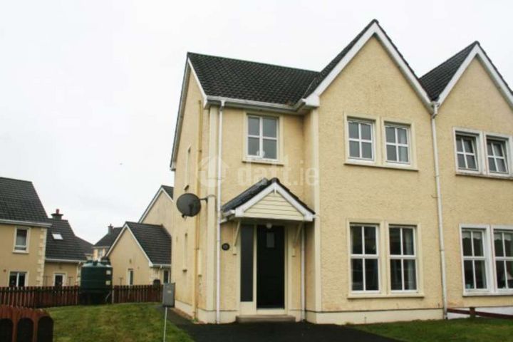 121 Foxhills, Letterkenny, Co. Donegal