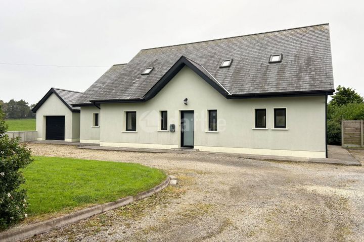Carrick Road, Boyle, Co. Roscommon