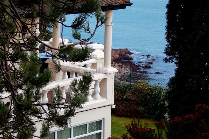 Sea View Embassy House, Dublin, Ireland, Dublin 1